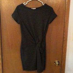 Black bodycon dress
